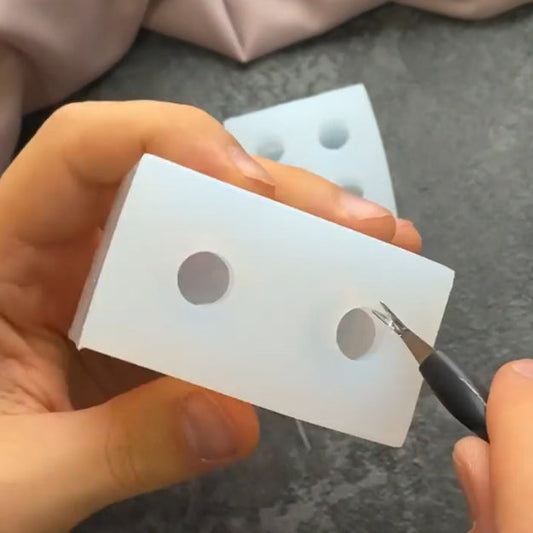 Come prendersi cura degli stampi in silicone per farli durare di più (e non impazzire nel tentativo)